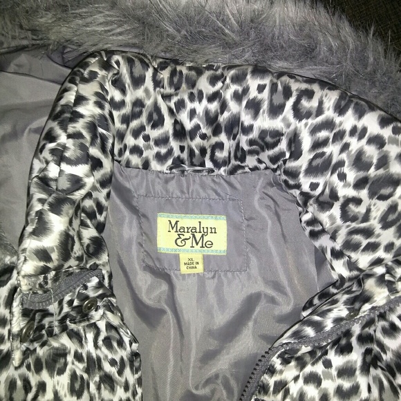 Jacket - Picture 4 of 4